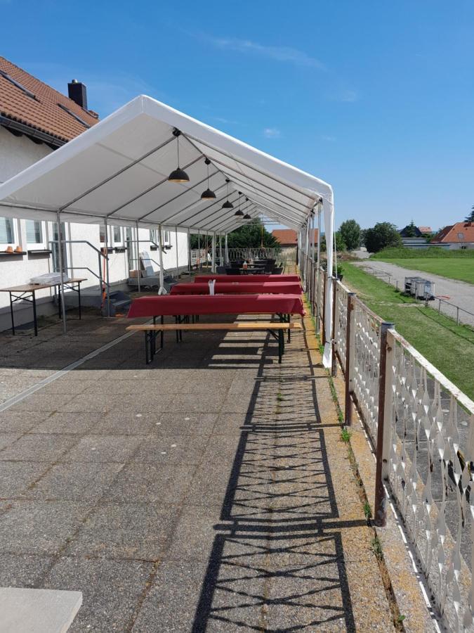 Sport & Freizeit Centrum Pension Heudeber Exteriör bild